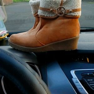 Micheal kors ankle boots